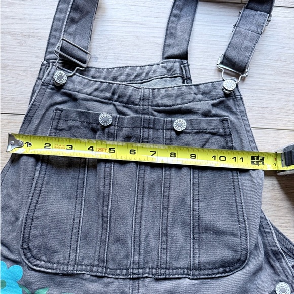 Brand New with Tags!! Floral Print Women's Denim Overalls - Picture 8 of 15